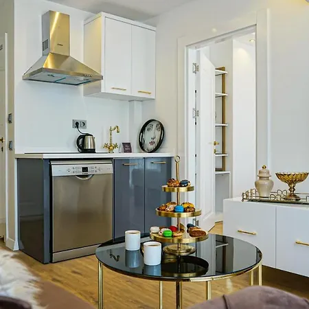 Apartment Niss Gold
